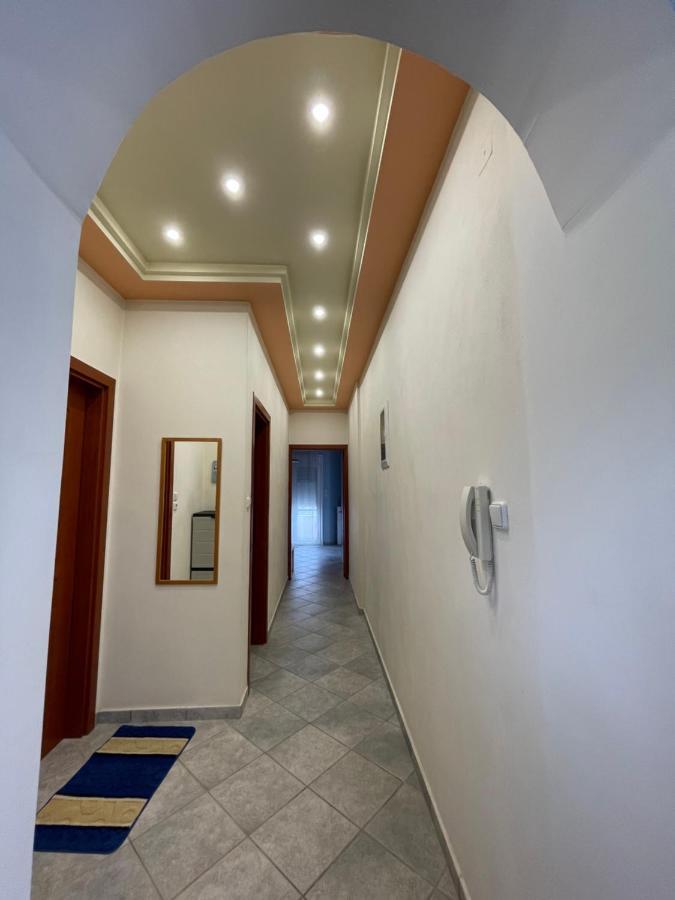 Seaside Apartment With Private Garden Néa Ankhíalos Extérieur photo
